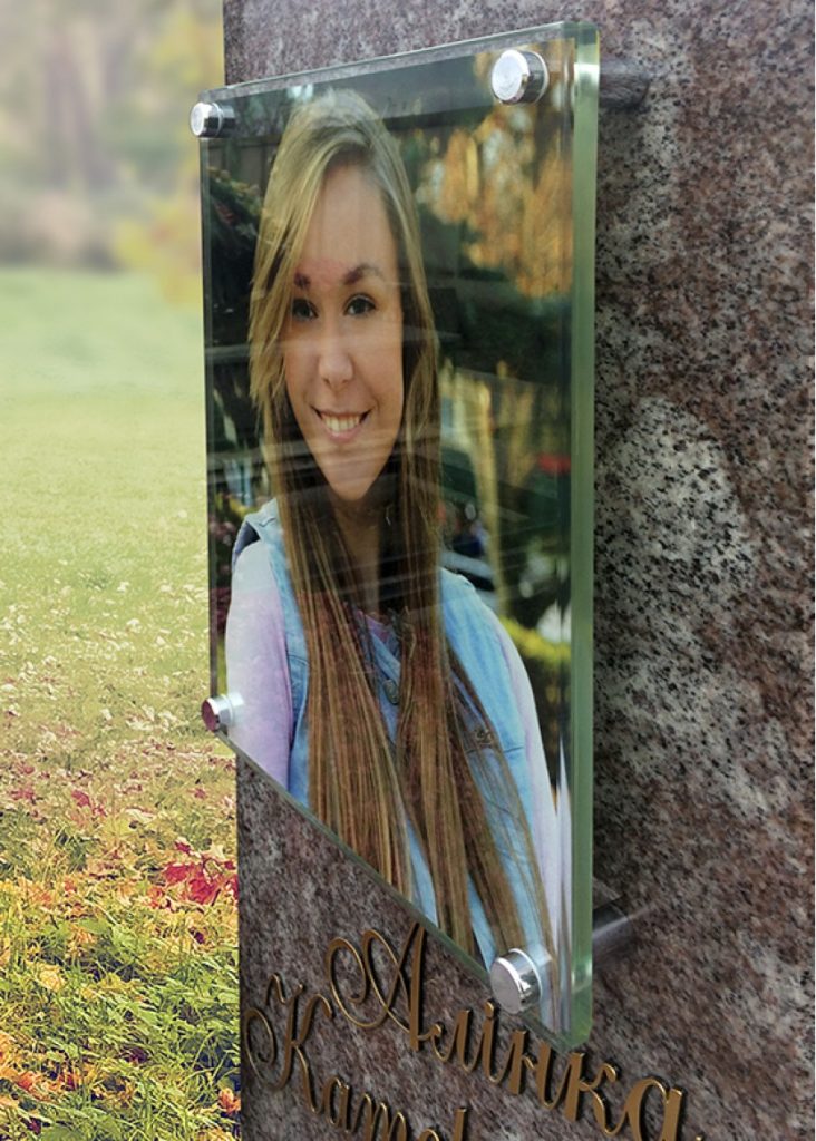 фото на стекле на памятник